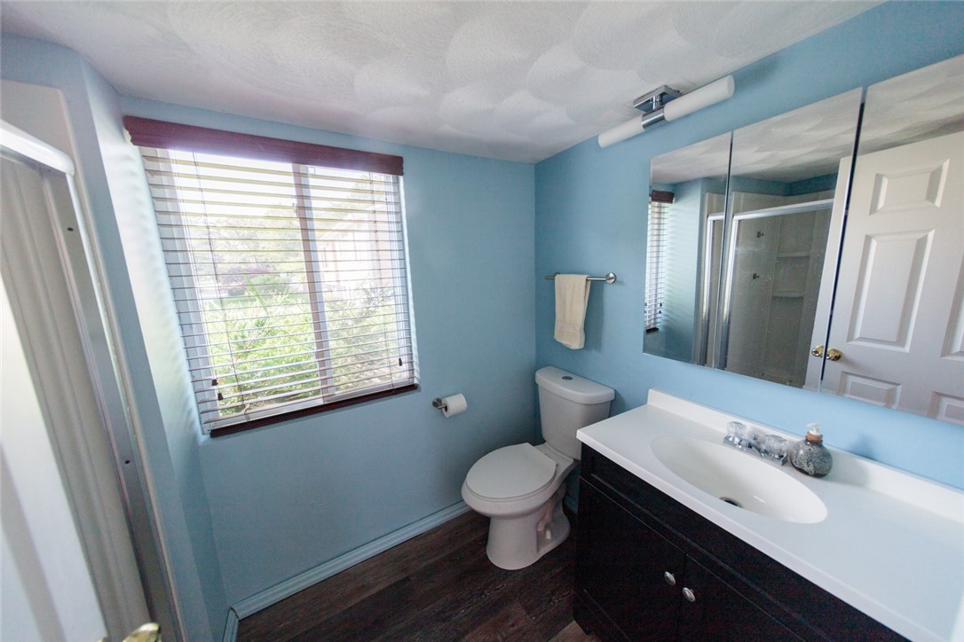13 Danforth Street Warwick, RI 02888 - Photo 8 of 33 Gallery Image 8