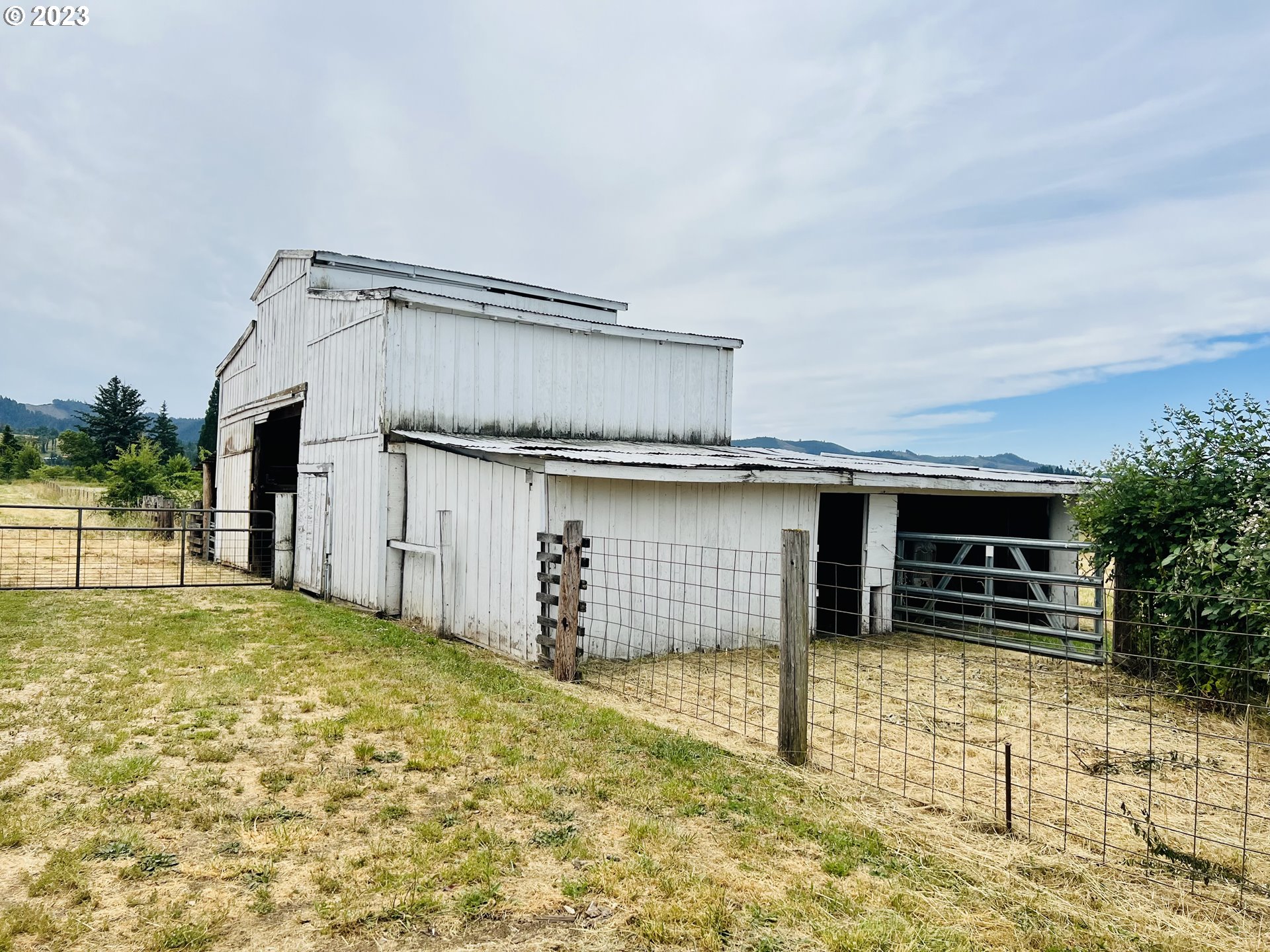 5393 Nonpareil Road Sutherlin, OR 97479 - Photo 38 of 42 a house view with a backyard space