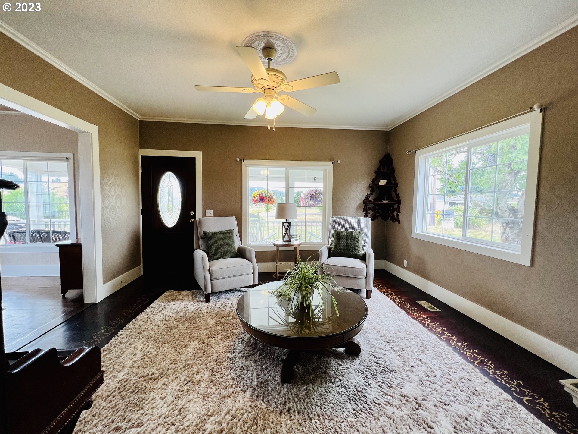 5393 Nonpareil Road Sutherlin, OR 97479 - Photo 6 of 42 a living room with furniture and a large window