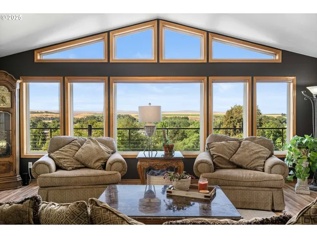 $600,000 | 13 Smith Drive, Echo, OR 97826