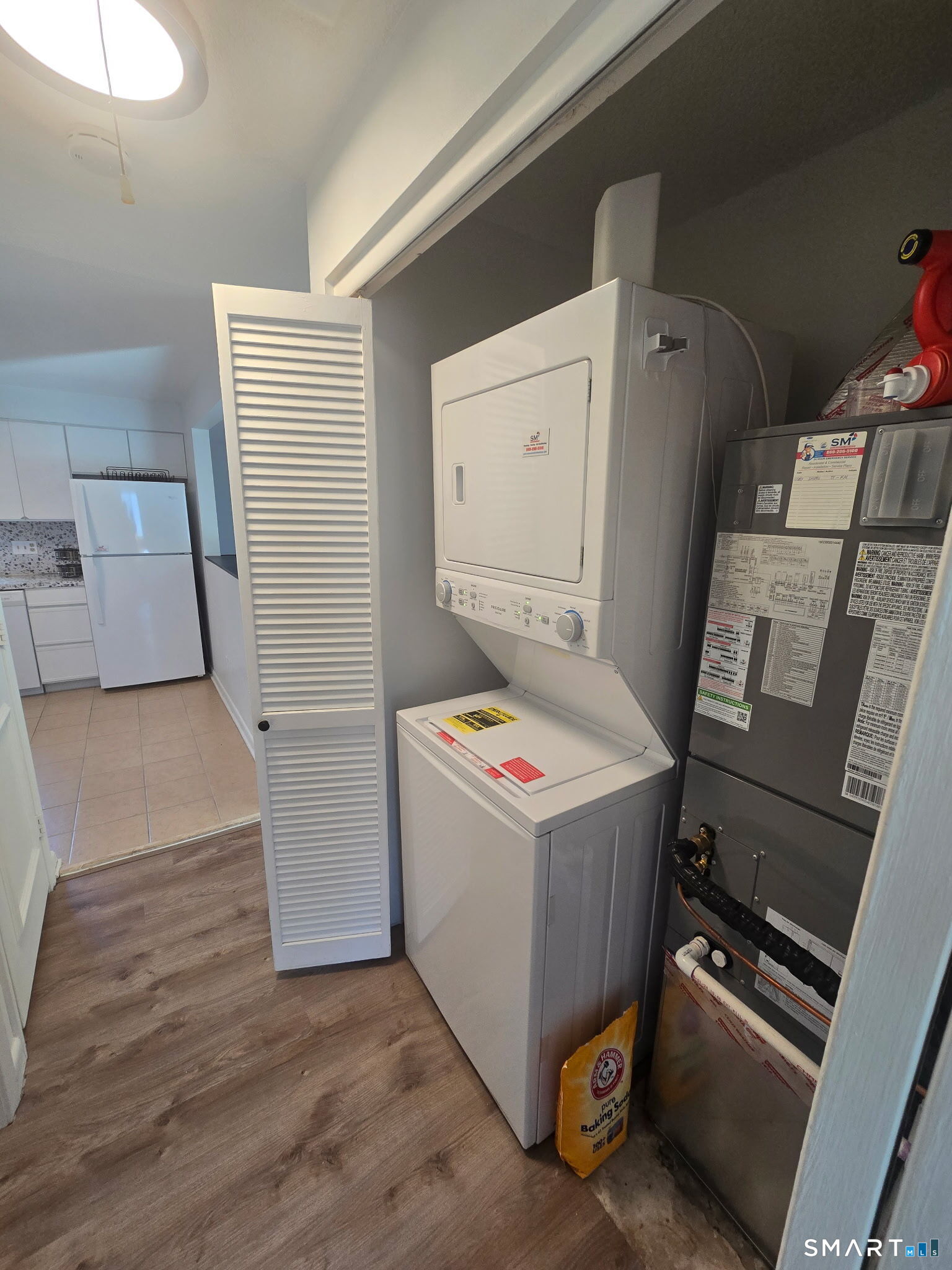 280 Brittany Farms Road, Unit E New Britain, CT 06053 - Photo 13 of 19