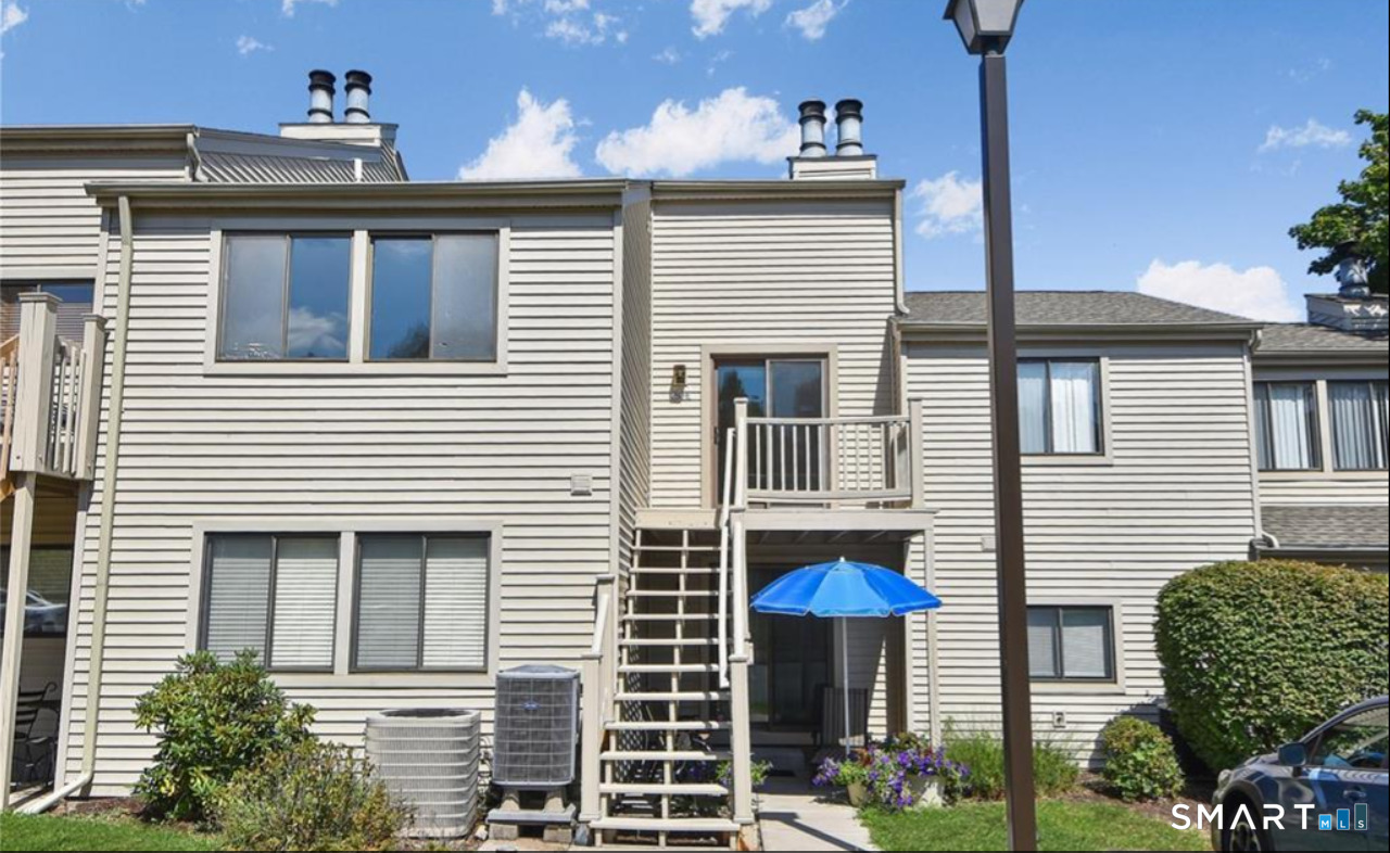 280 Brittany Farms Road, Unit E New Britain, CT 06053 - Photo 2 of 19