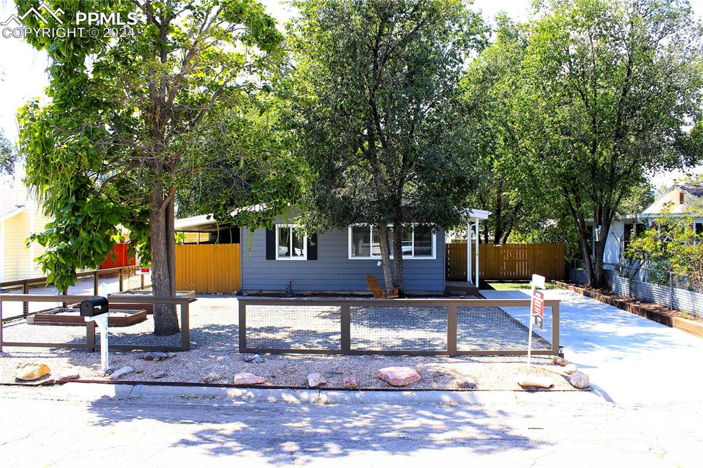 116 Hayes Drive, Colorado Springs, CO 80911 Compass