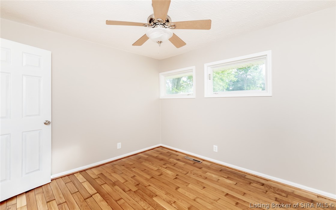 717 Kent Street New Albany, IN 47150 - Photo 22 of 60