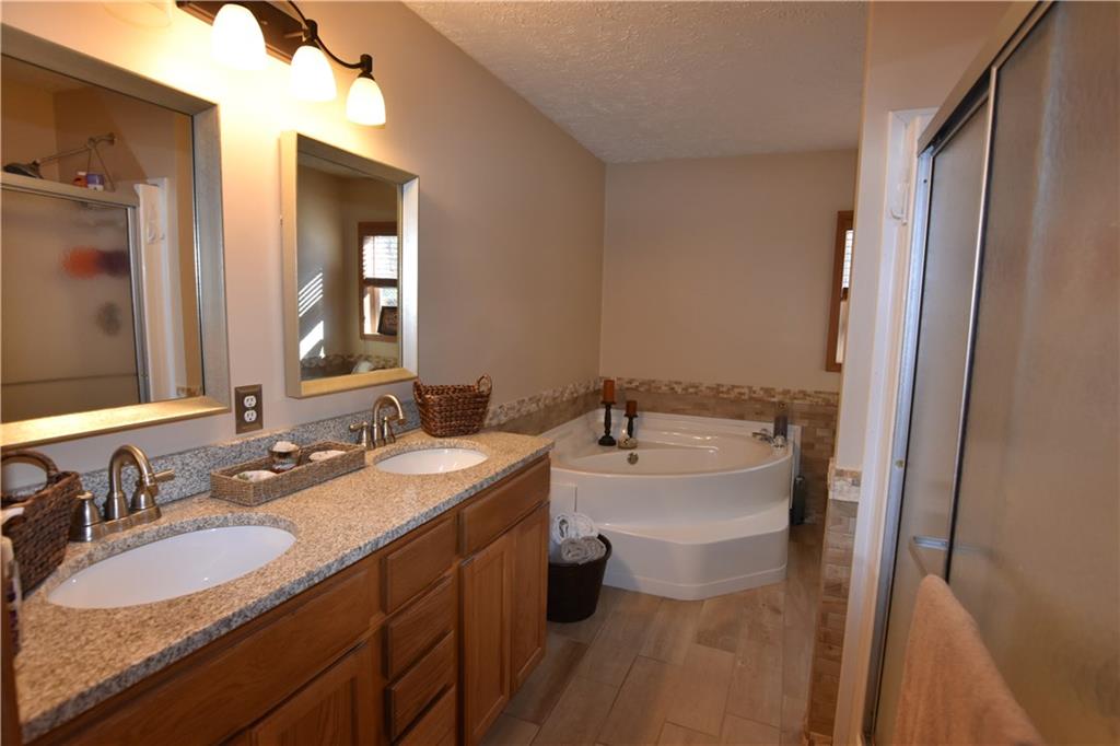 8063 Lutheran Lake Road Seymour, IN 47274 - Photo 17 of 35 Gallery Image 17
