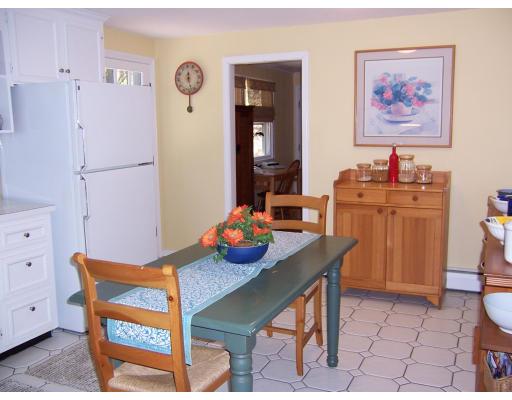 153 Robert Road Holliston, MA 01746 - Photo 14 of 27 Gallery Image 14