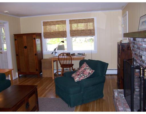 153 Robert Road Holliston, MA 01746 - Photo 18 of 27 Gallery Image 18