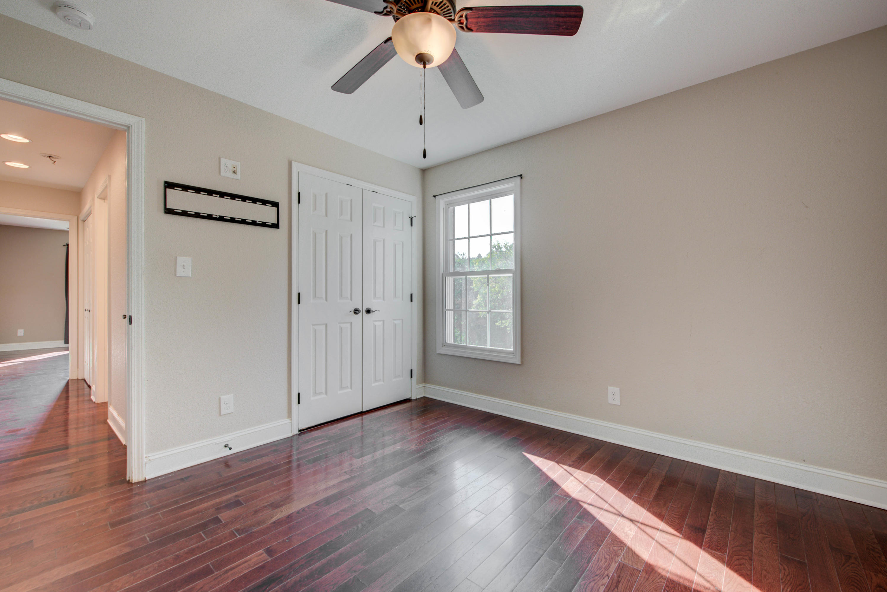513 Laurel Road Clinton, TN 37716 - Photo 23 of 38 Bedroom 3