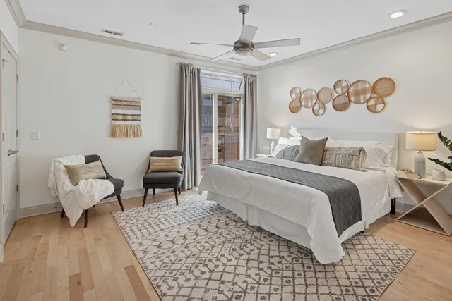 $650,000 | 1890 North Milwaukee Avenue, Unit 3D, Chicago, IL 60647