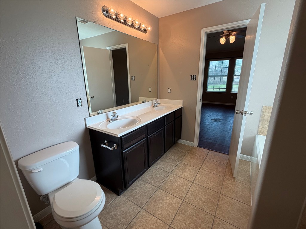 9403 Sunflower Ridge Lane Houston, TX 77064 - Photo 21 of 27