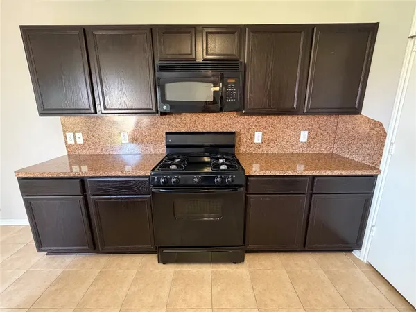 $2,200 | 9403 Sunflower Ridge Lane, Houston, TX 77064