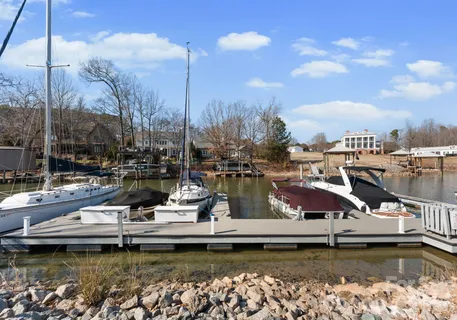 $399,999 | 18727 Silver Quay Drive, Cornelius, NC 28031