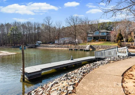 $399,999 | 18727 Silver Quay Drive, Cornelius, NC 28031