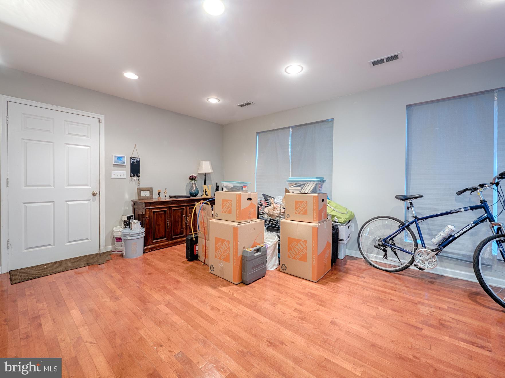 9517 Temple Hill Road Clinton, MD 20735 - Photo 10 of 31 Gallery Image 10
