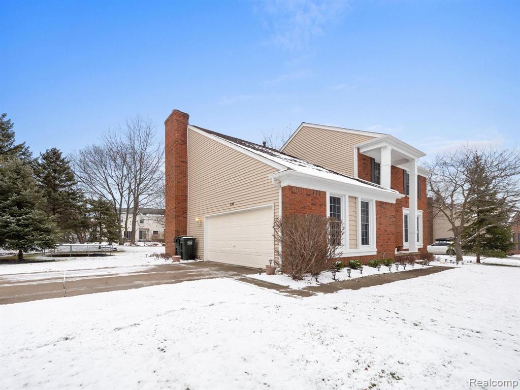 1748 Grandview Drive Rochester Hills, MI 48306 - Photo 3 of 48