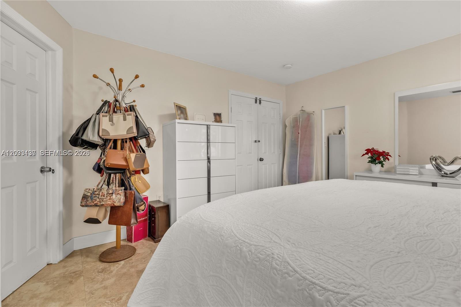16453 Southwest 97th Street Miami, FL 33196 - Photo 18 of 32
