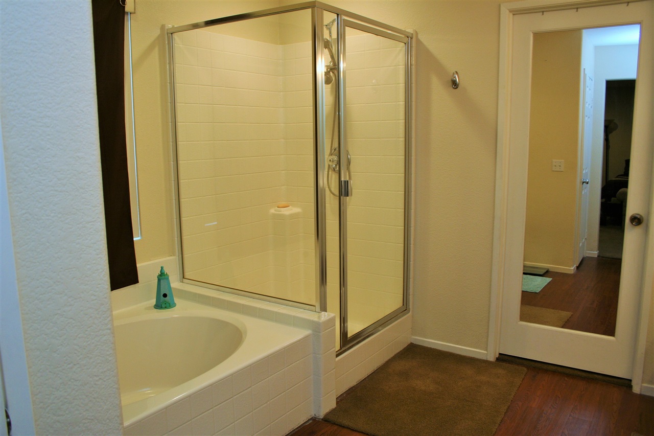 5026 Lake Circle Road Fallbrook, CA 92028 - Photo 20 of 25 Gallery Image 20