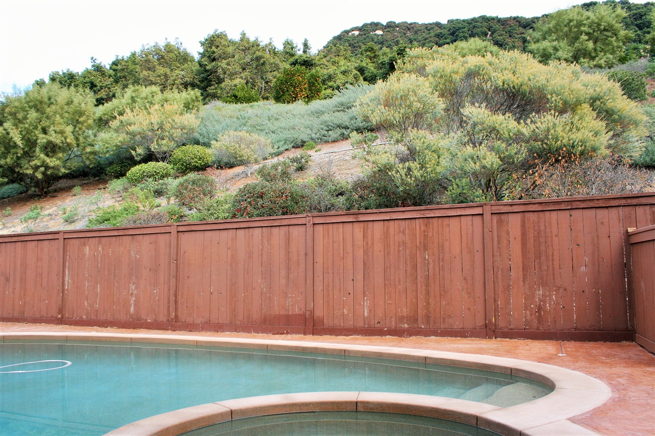 5026 Lake Circle Road Fallbrook, CA 92028 - Photo 3 of 25 Gallery Image 3