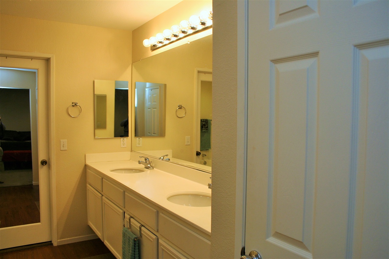 5026 Lake Circle Road Fallbrook, CA 92028 - Photo 21 of 25 Gallery Image 21
