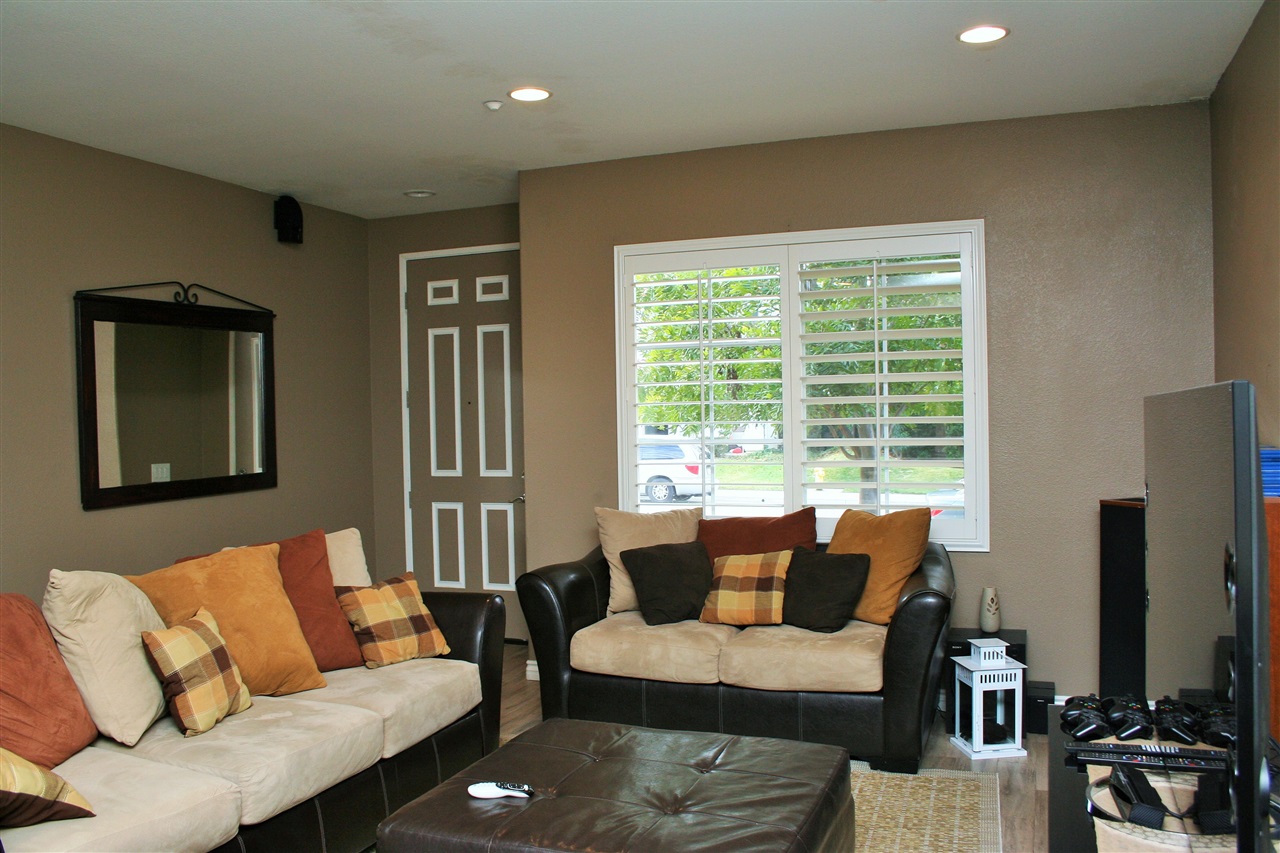 5026 Lake Circle Road Fallbrook, CA 92028 - Photo 4 of 25 Gallery Image 4