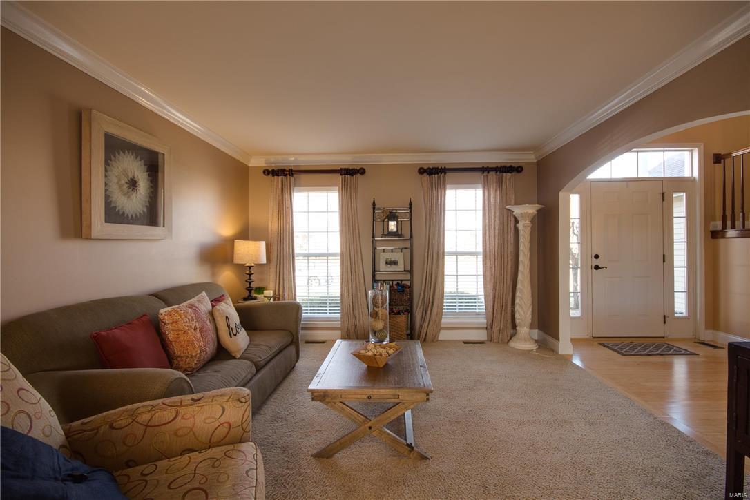 632 Grand View Ridge Court Eureka, MO 63025 - Photo 5 of 36 Gallery Image 5