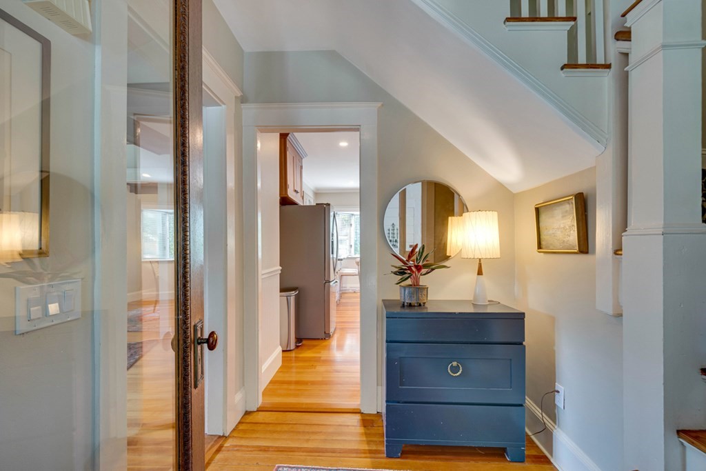 249 Warren Street Needham, MA 02492 - Photo 7 of 32 Gallery Image 7