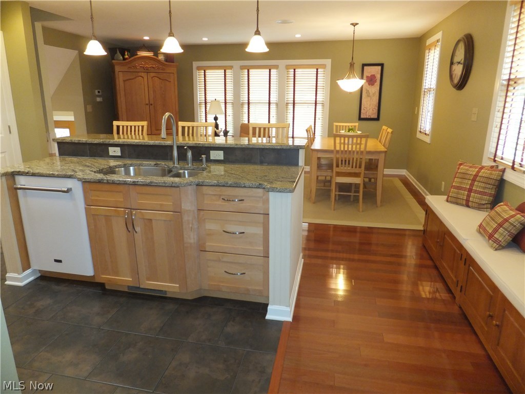 9124 Broadview Road Broadview Heights, OH 44147 - Photo 8 of 34 Gallery Image 8