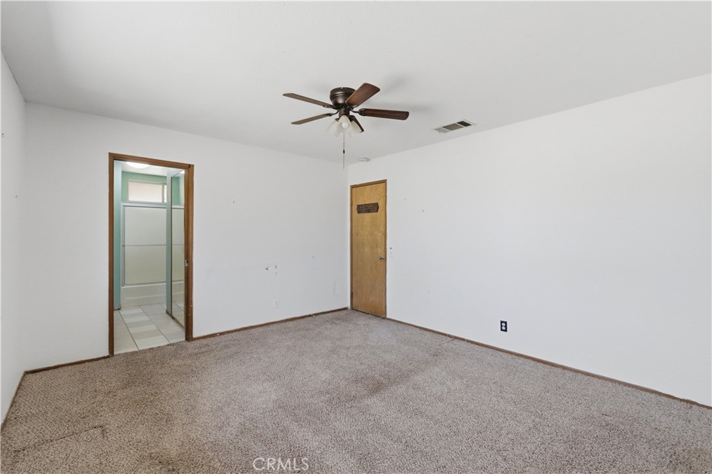 12365 Waynoka Road Apple Valley, CA 92308 - Photo 21 of 36