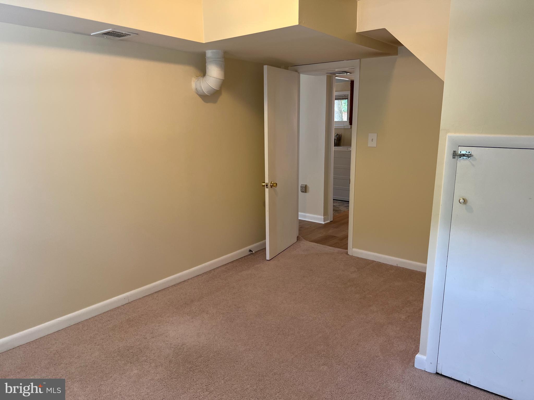 5626 Heming Avenue Springfield, VA 22151 - Photo 45 of 53 Study