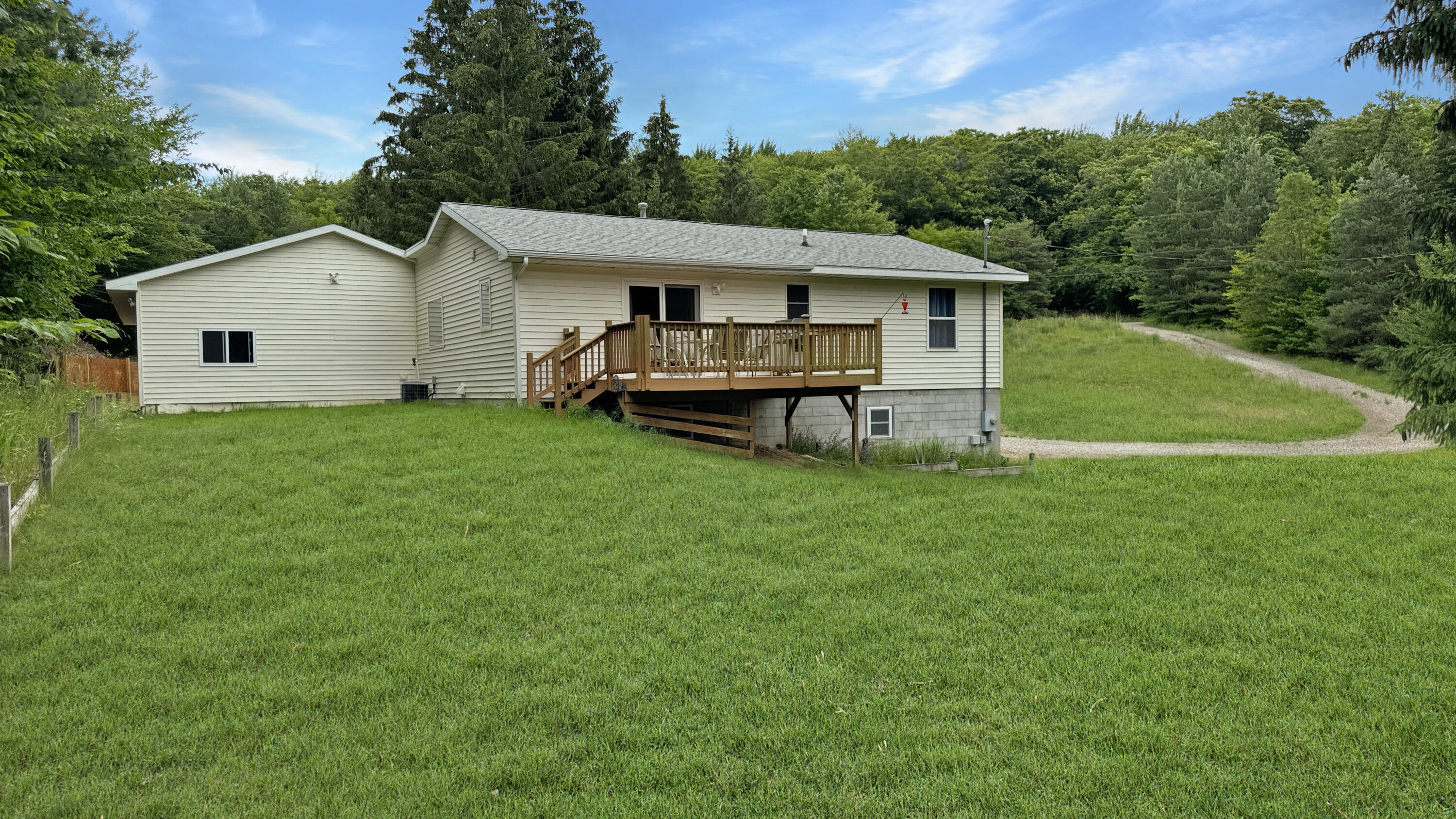 1844 East 28 Road Cadillac, MI 49601 - Photo 43 of 48 Greg Bosscher (12)