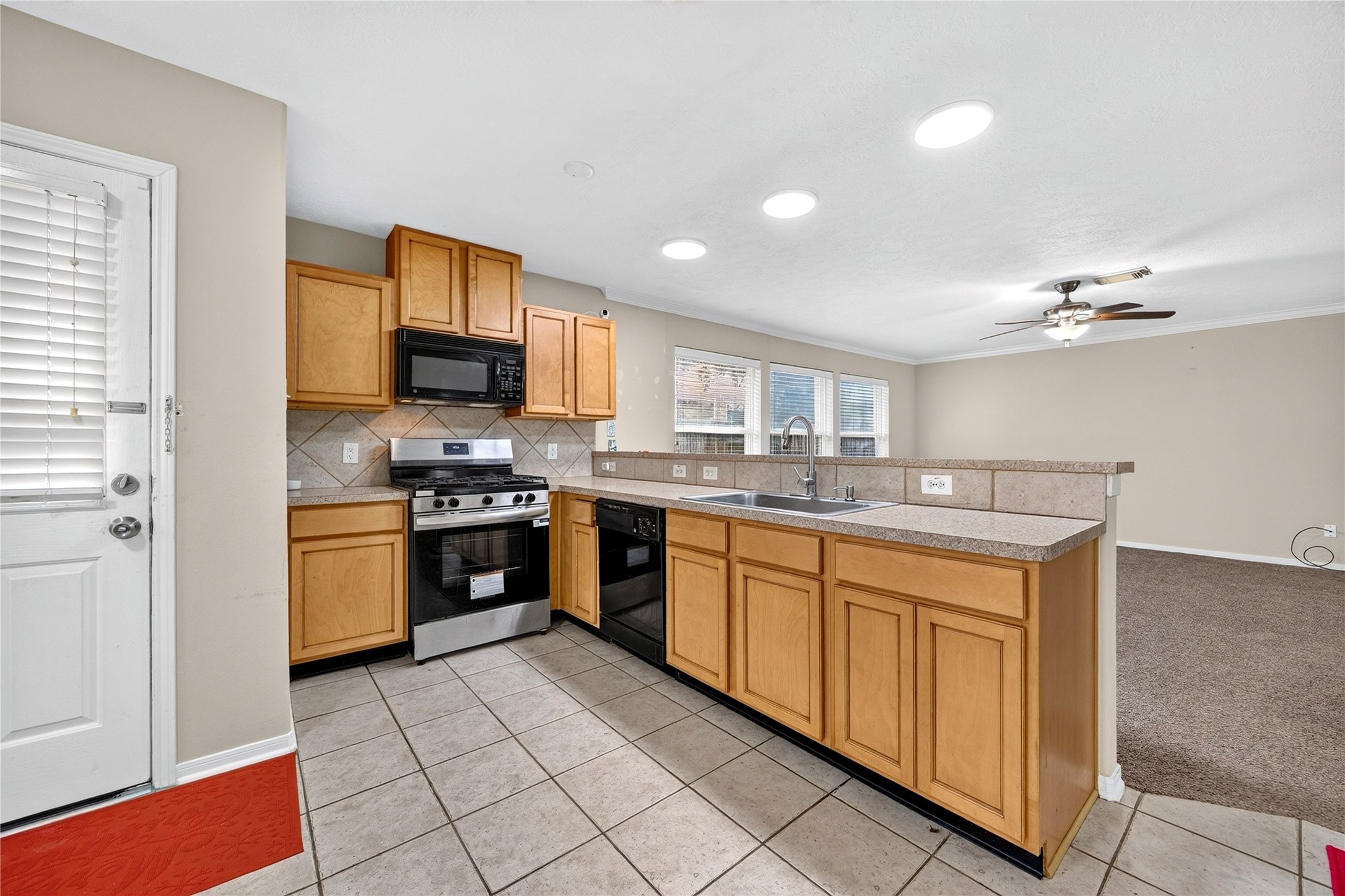 14919 Gray Ridge Drive Houston, TX 77082 - Photo 14 of 41 Gallery Image 14