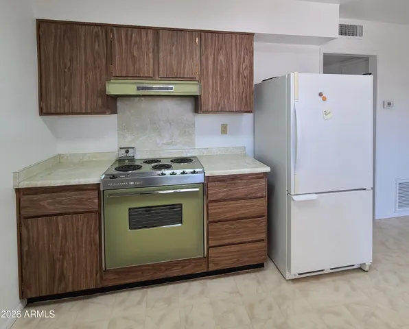 $135,000 | 9245 North 111th Avenue, Sun City, AZ 85351