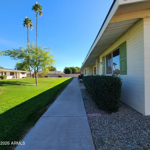 $135,000 | 9245 North 111th Avenue, Sun City, AZ 85351