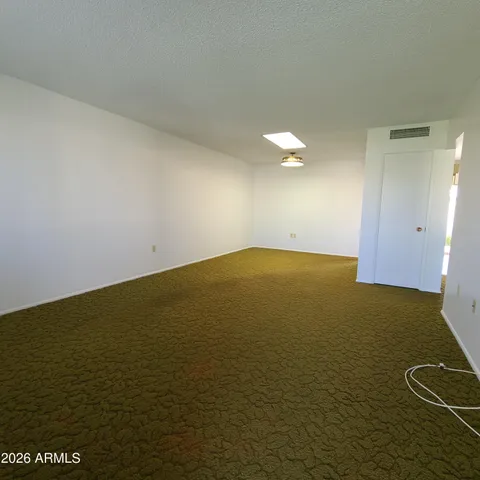 $135,000 | 9245 North 111th Avenue, Sun City, AZ 85351