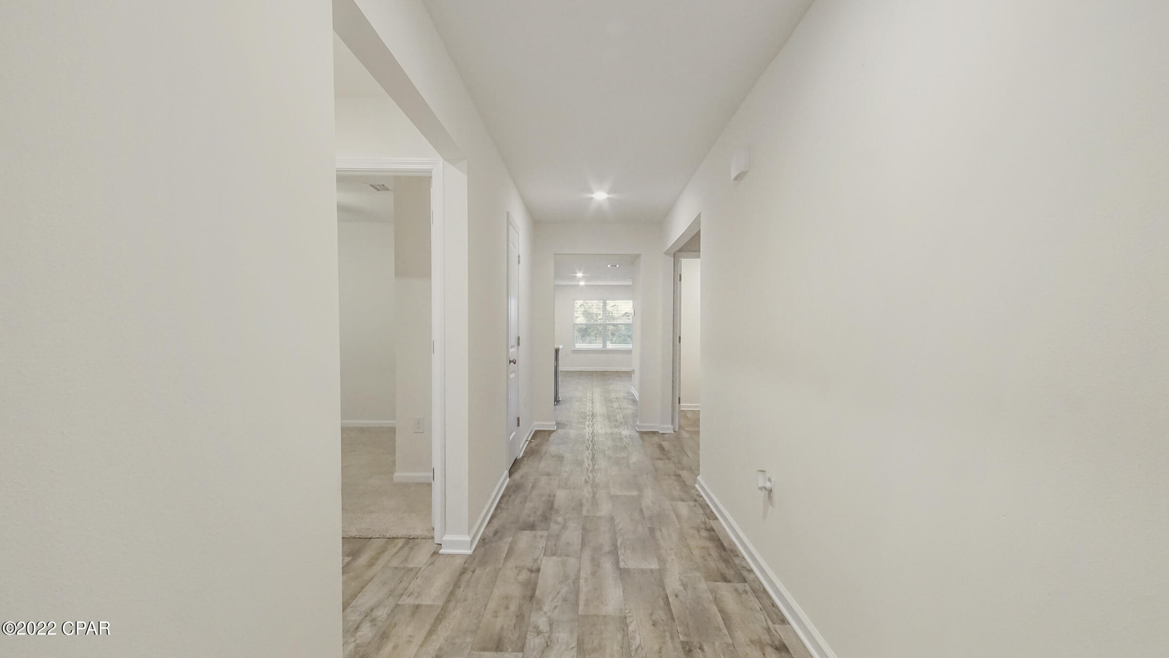 148 Merrion Road Southport, FL 32409 - Photo 5 of 42 Gallery Image 5