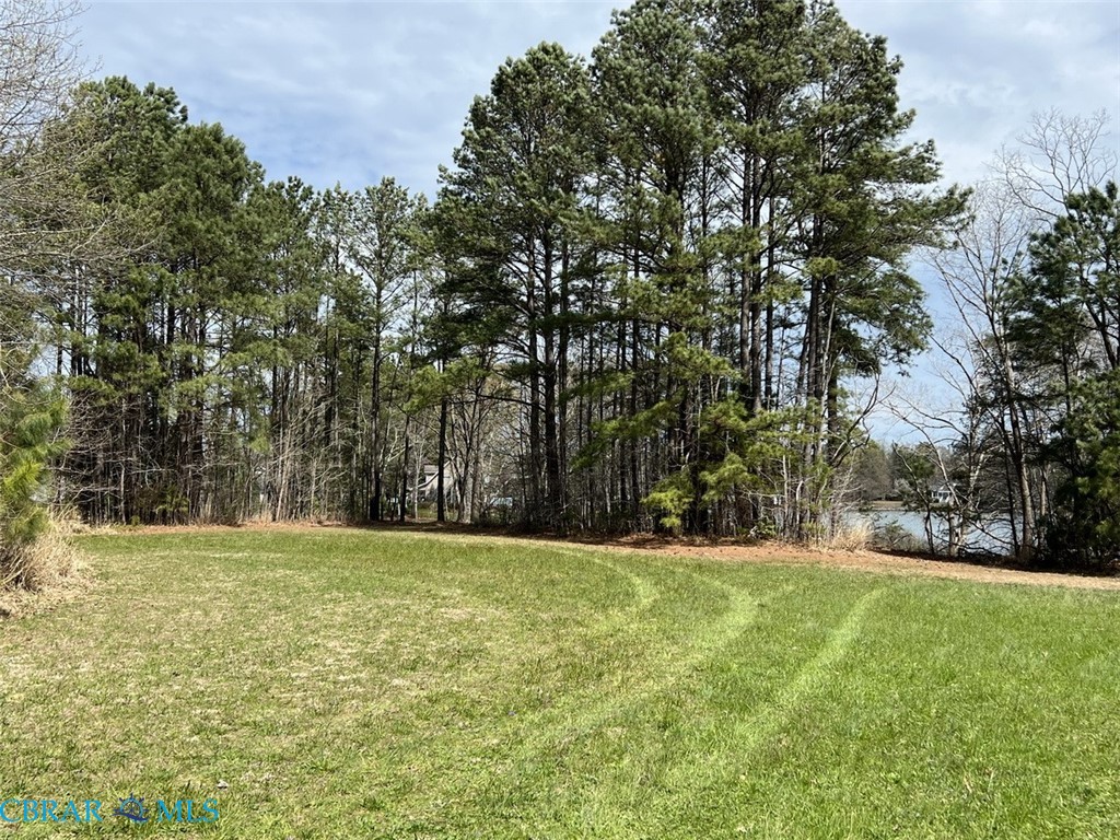 12 Old Fairport Road Reedville, VA 22539 - Photo 5 of 10