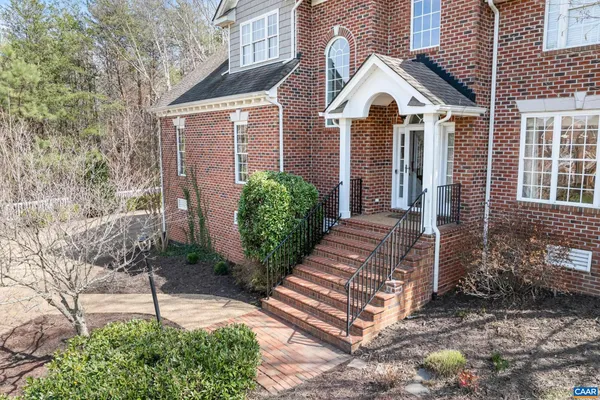 $749,000 | 108 Bear Island Parkway, Zion Crossroads, VA 22942