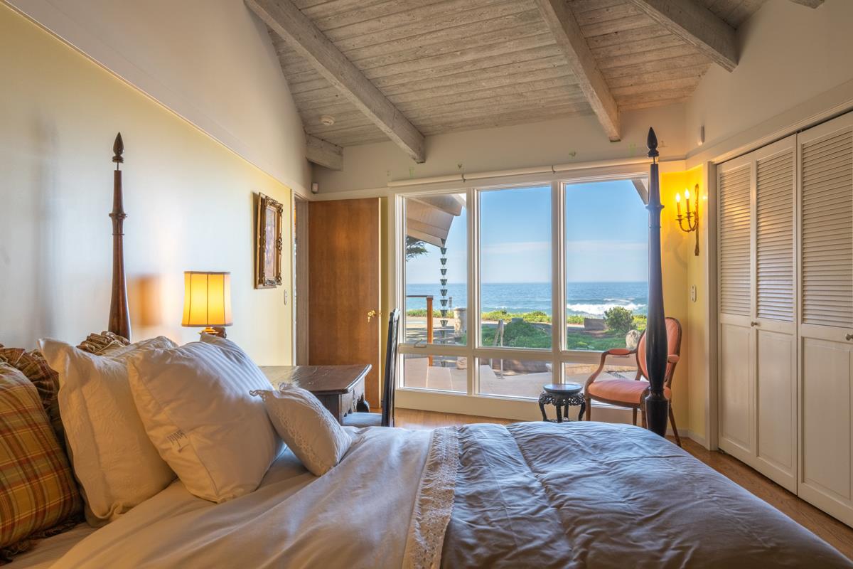 26251 Scenic Road Carmel, CA 93923 - Photo 11 of 21