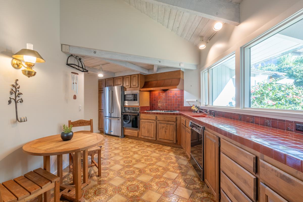 26251 Scenic Road Carmel, CA 93923 - Photo 9 of 21