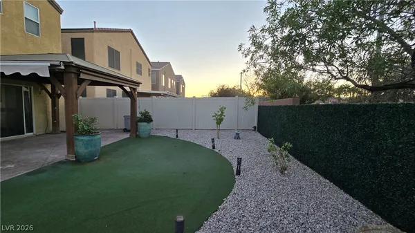 $2,500 | 7310 Rocky Gorge Court, Las Vegas, NV 89113