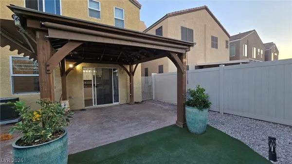 $2,500 | 7310 Rocky Gorge Court, Las Vegas, NV 89113