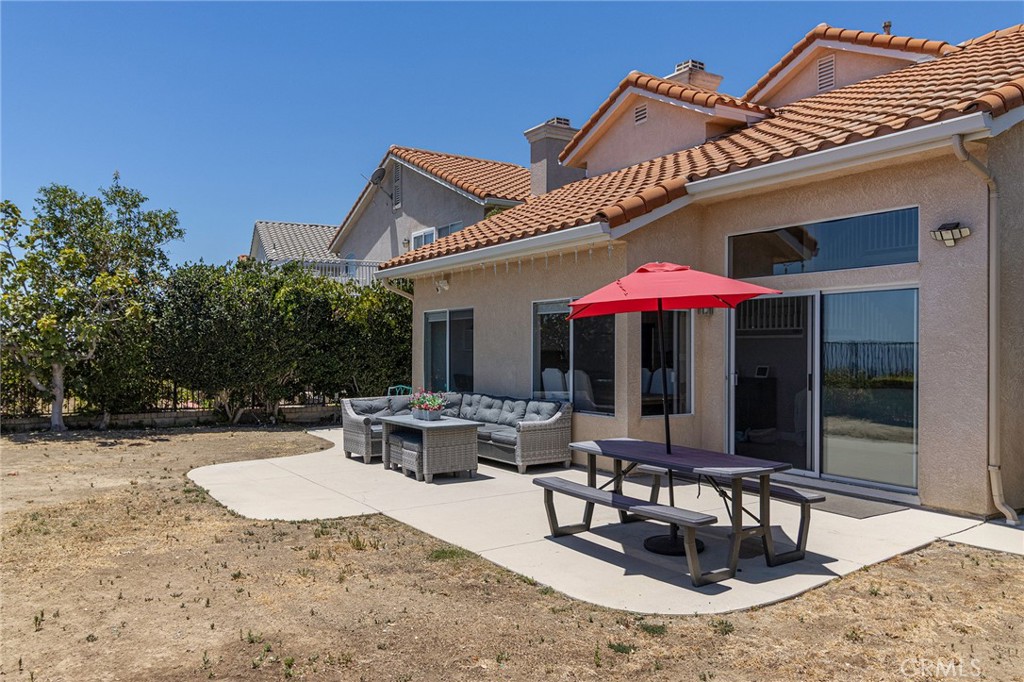 19776 Ahwanee Lane Porter Ranch, CA 91326 - Photo 26 of 36