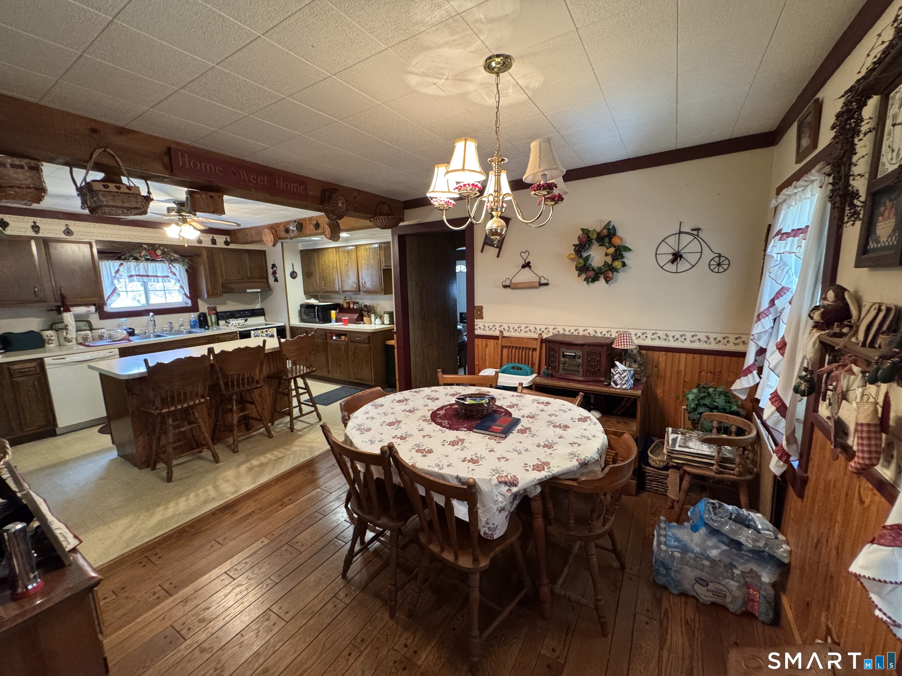 94 Morin Avenue Killingly, CT 06239 - Photo 5 of 17