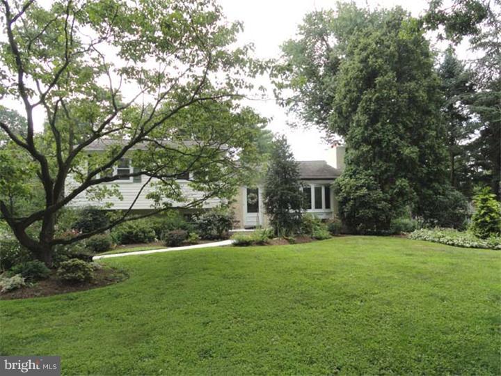 812 Ridge Lane Media, PA 19063 - Photo 1 of 20 Exterior Front