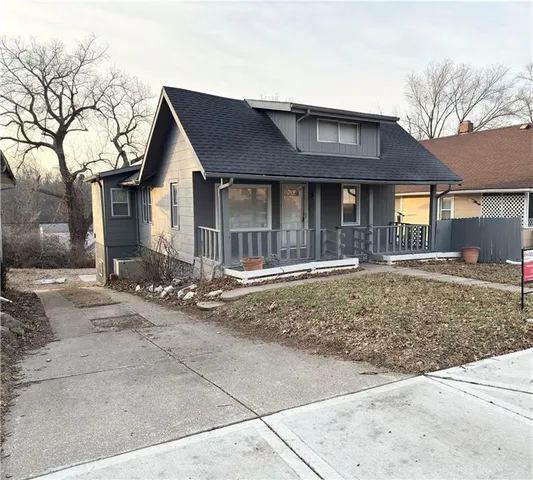 $114,900 | 3422 Jackson Avenue, Kansas City, MO 64128