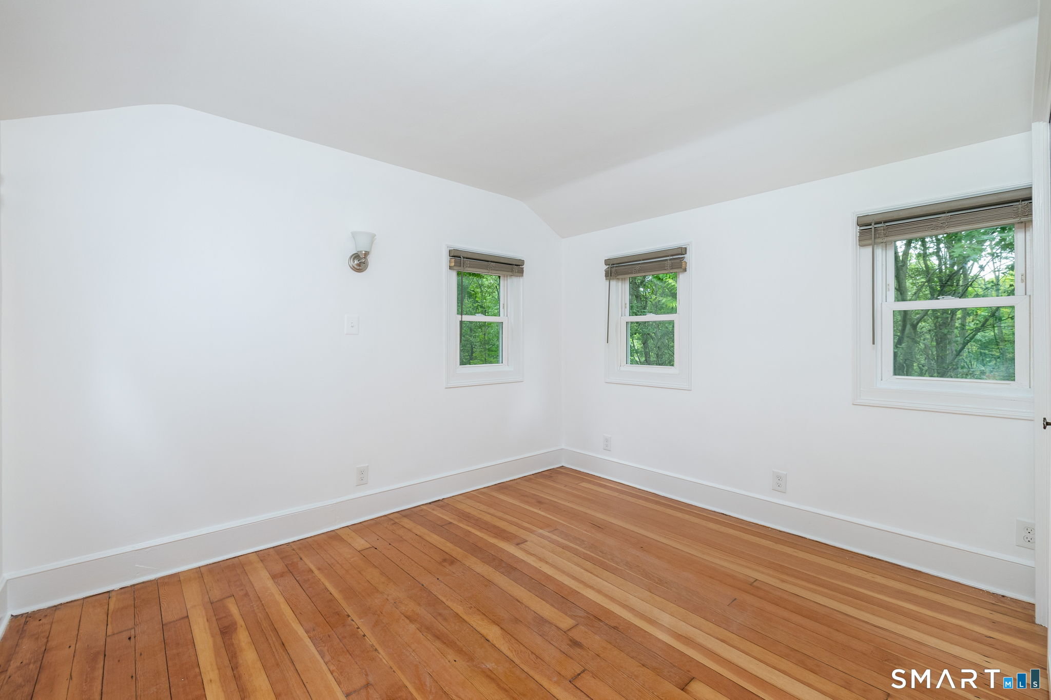 400 Thomaston Road Watertown, CT 06795 - Photo 17 of 25