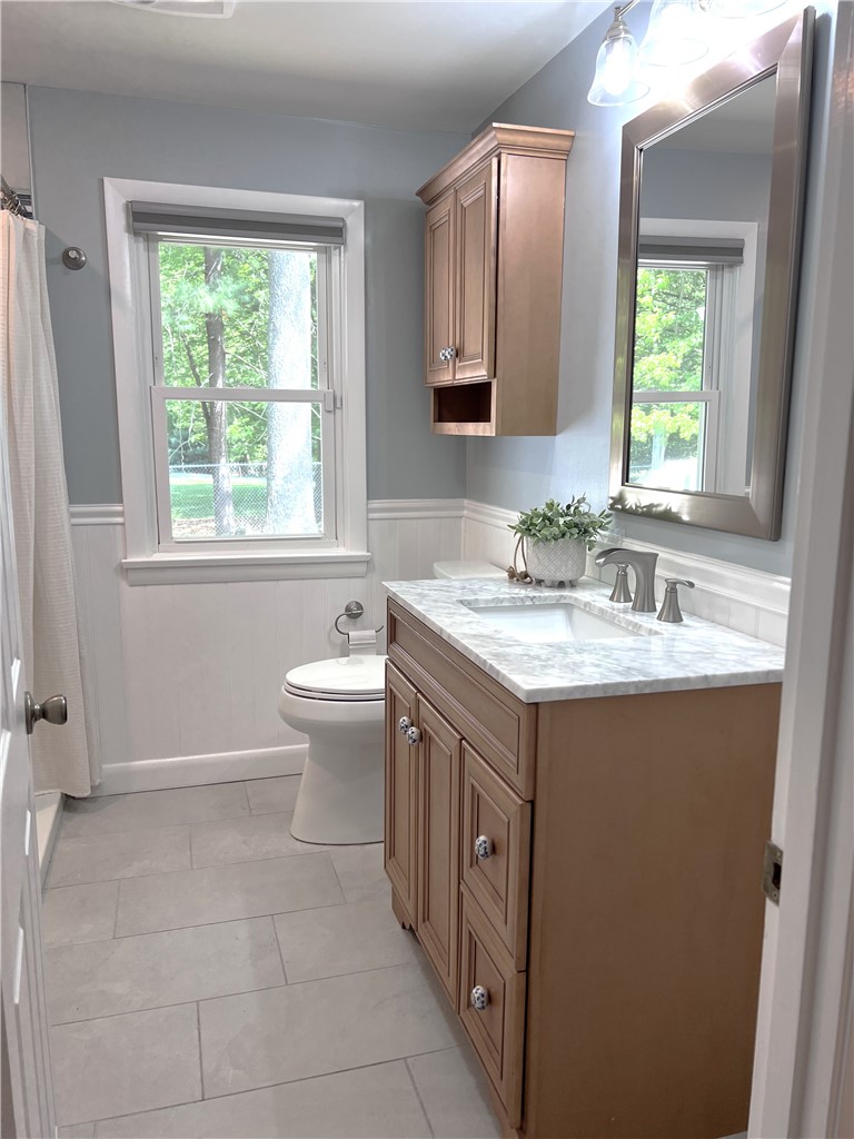 190 Brookhaven Road North Kingstown, RI 02852 - Photo 19 of 39