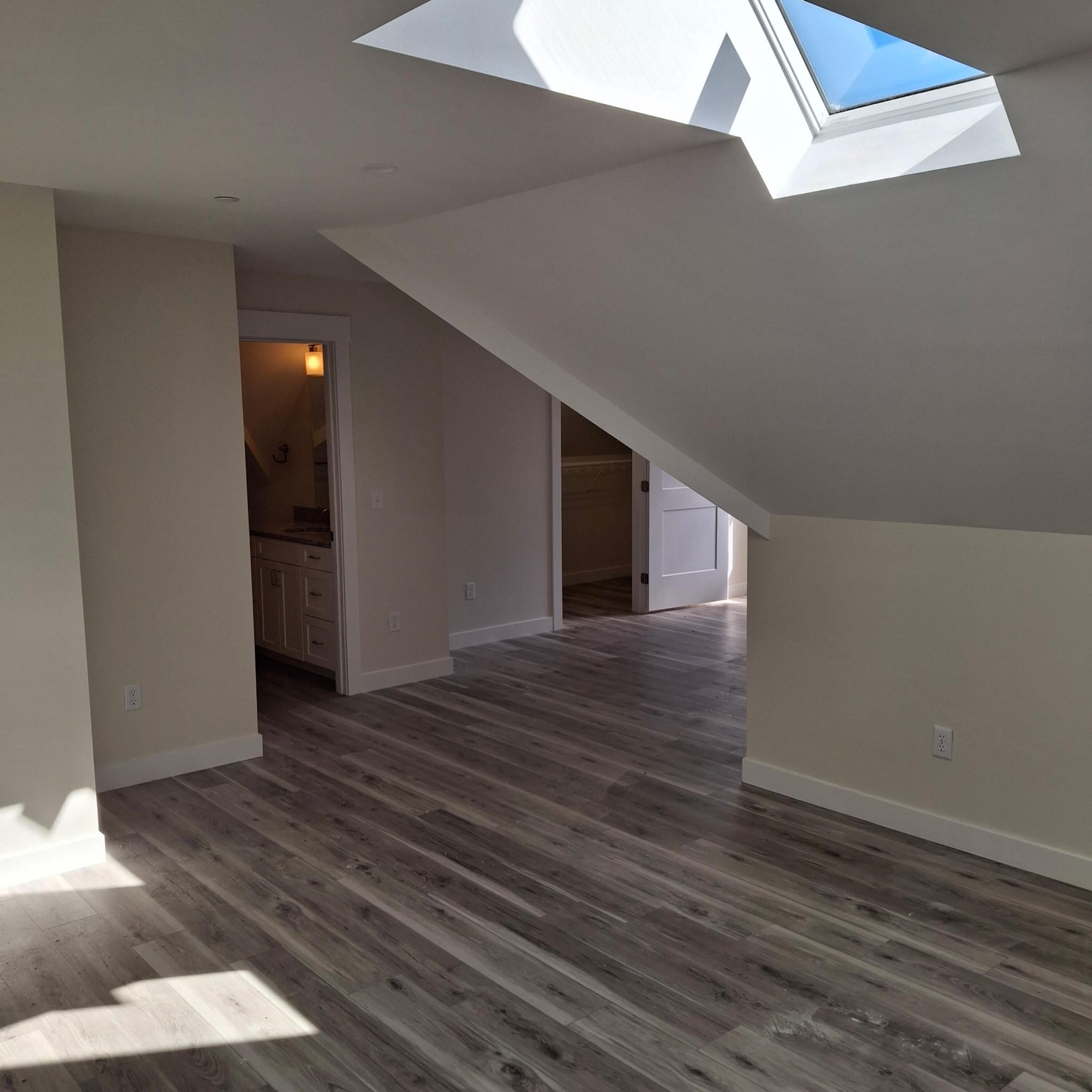 5 Apex Drive, Unit 1 Westbrook, ME 04092 - Photo 12 of 24 2nd Floor Primary Suite