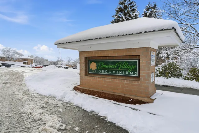 $279,900 | 804 Elmwood Drive, Hudson, NH 03051