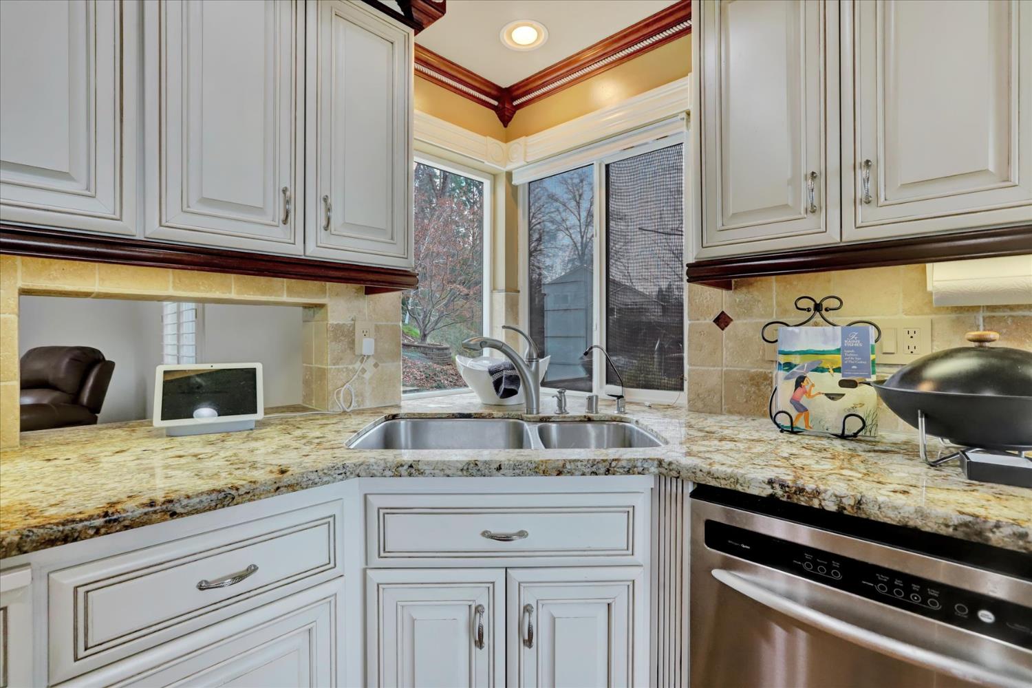 124 Ruby Ledge Court Grass Valley, CA 95945 - Photo 25 of 87